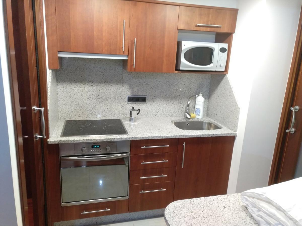 Apartamentos Turisticos Javier 卢戈 外观 照片